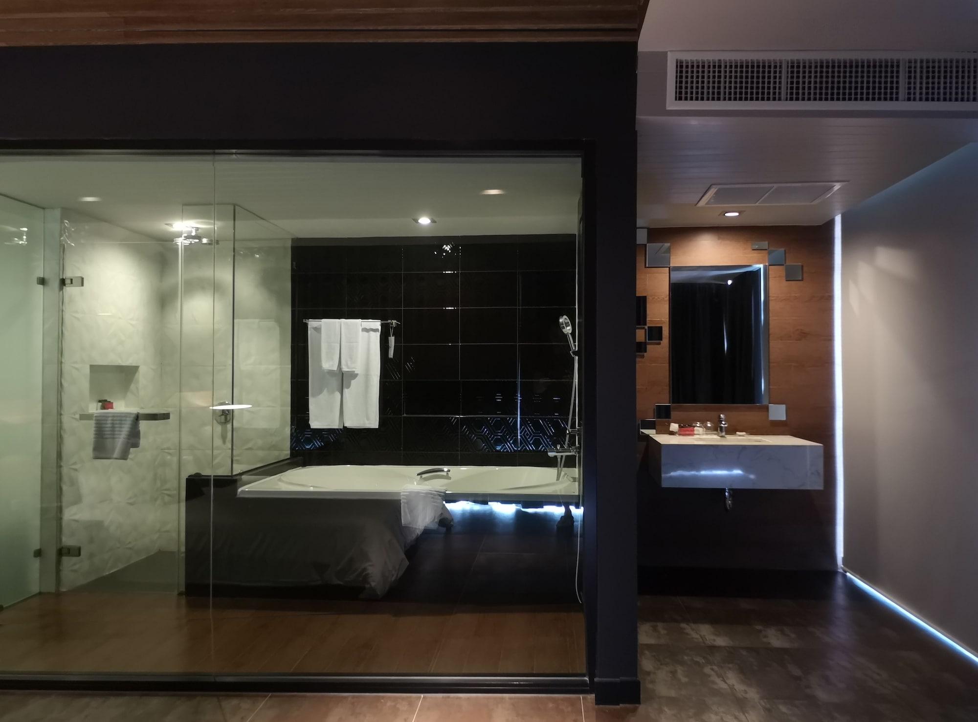 Tsix5 Quarter Pattaya