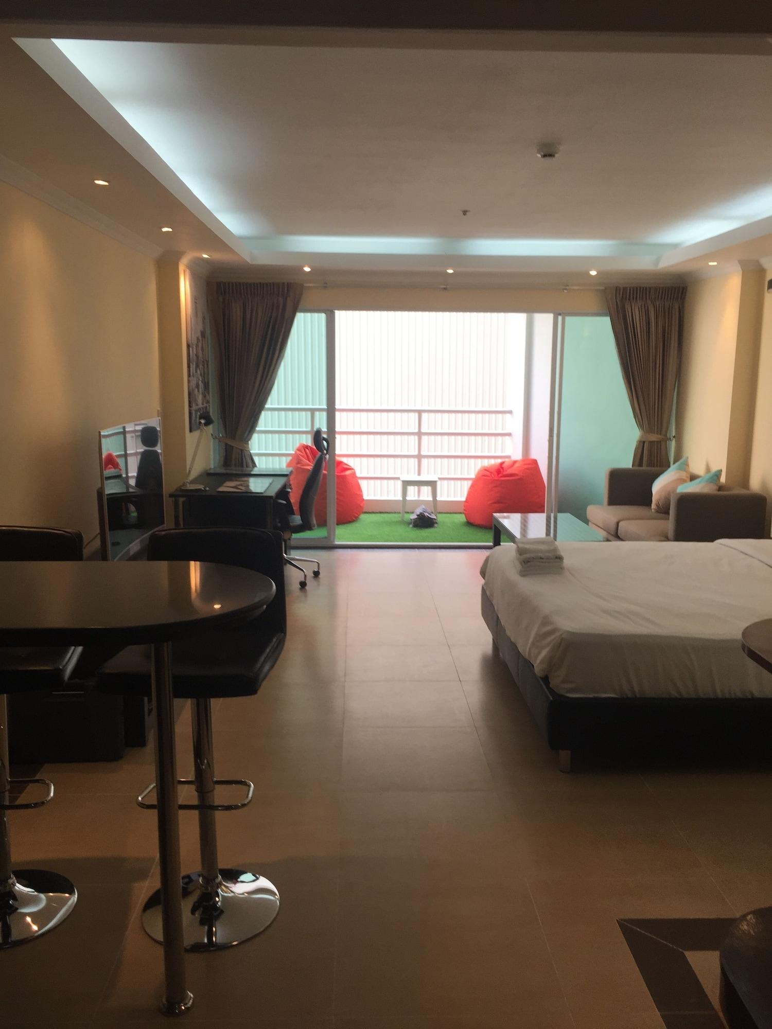 View Talay 6 By Honey Pattaya
