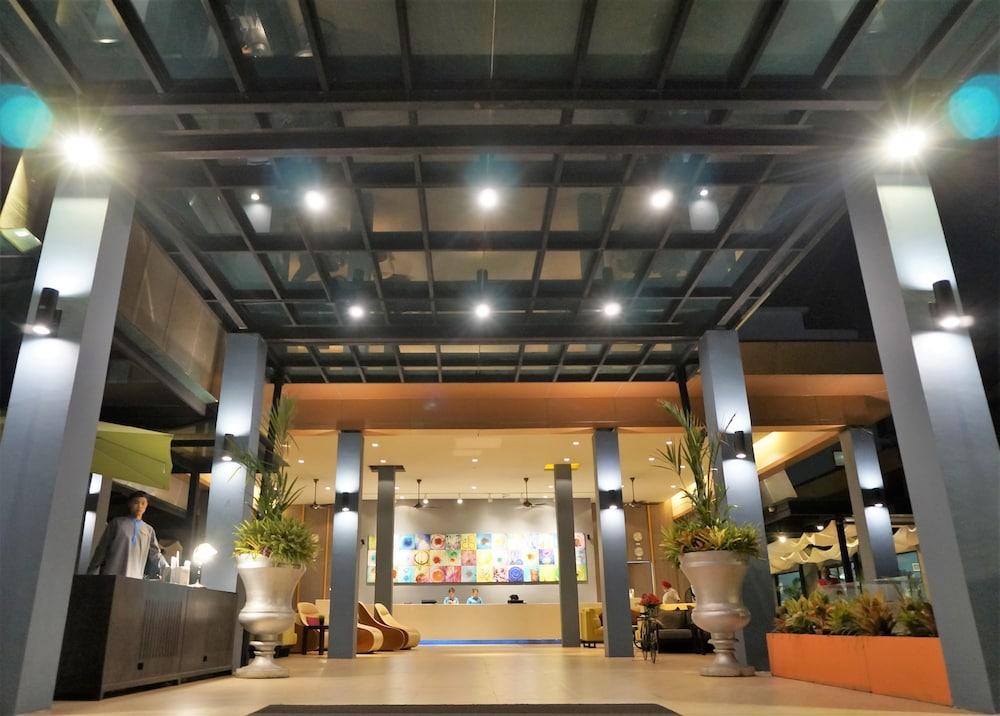 Woraburi & 4* Pattaya