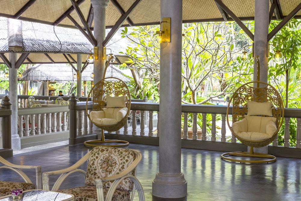 Hotel Let's Hyde & - Pool Pattaya