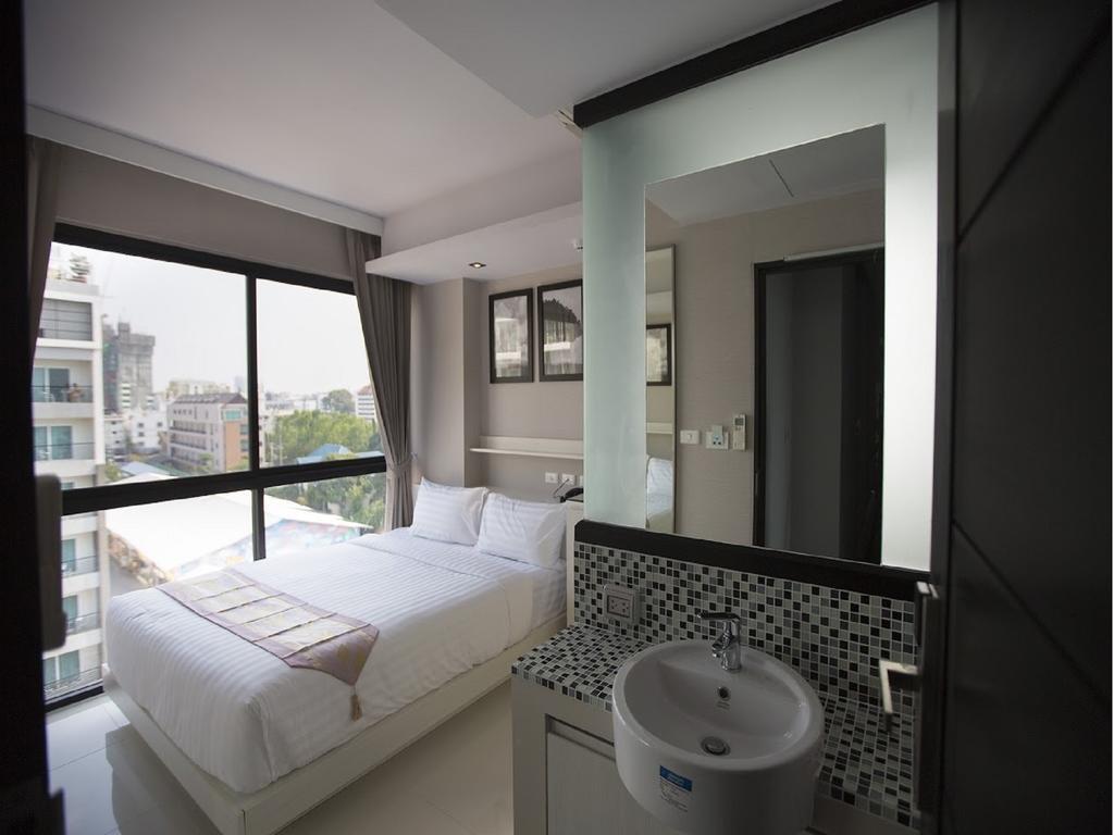 Hotel Serenotel 3*