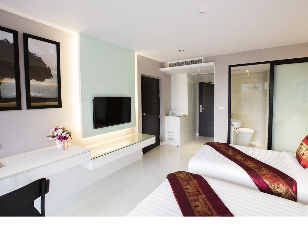 Serenotel Hotel