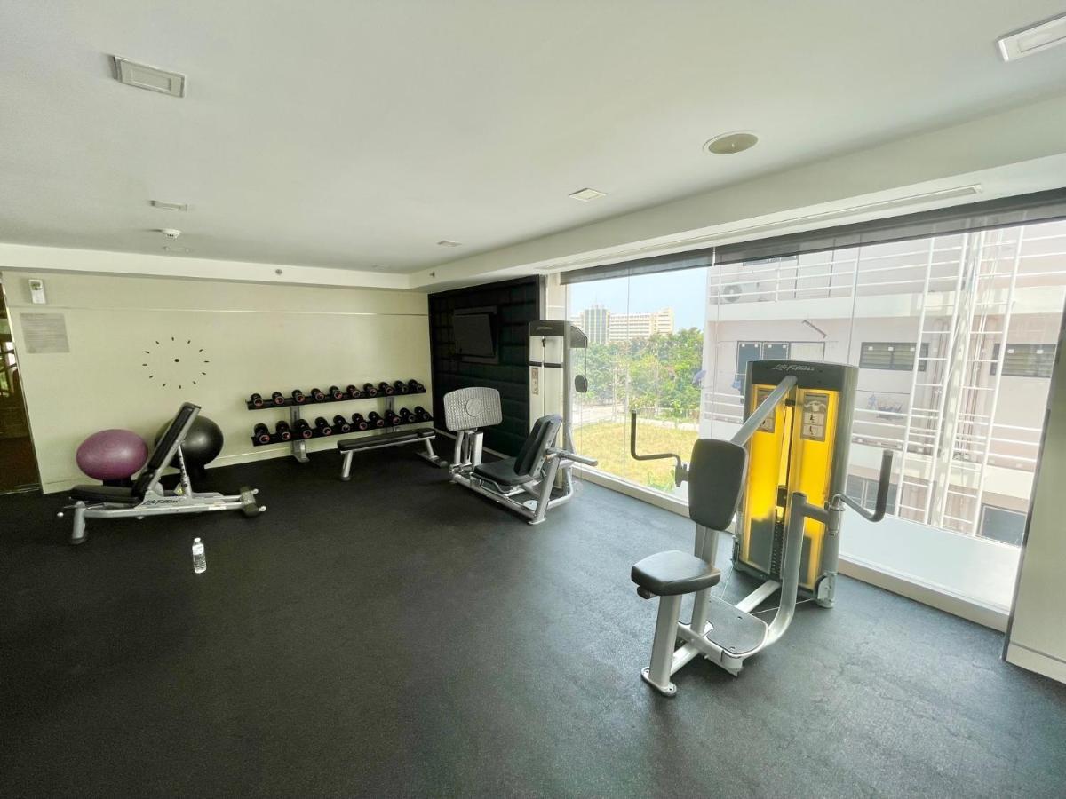 Luxury 1 Bedroom In Amari Residences Apartment