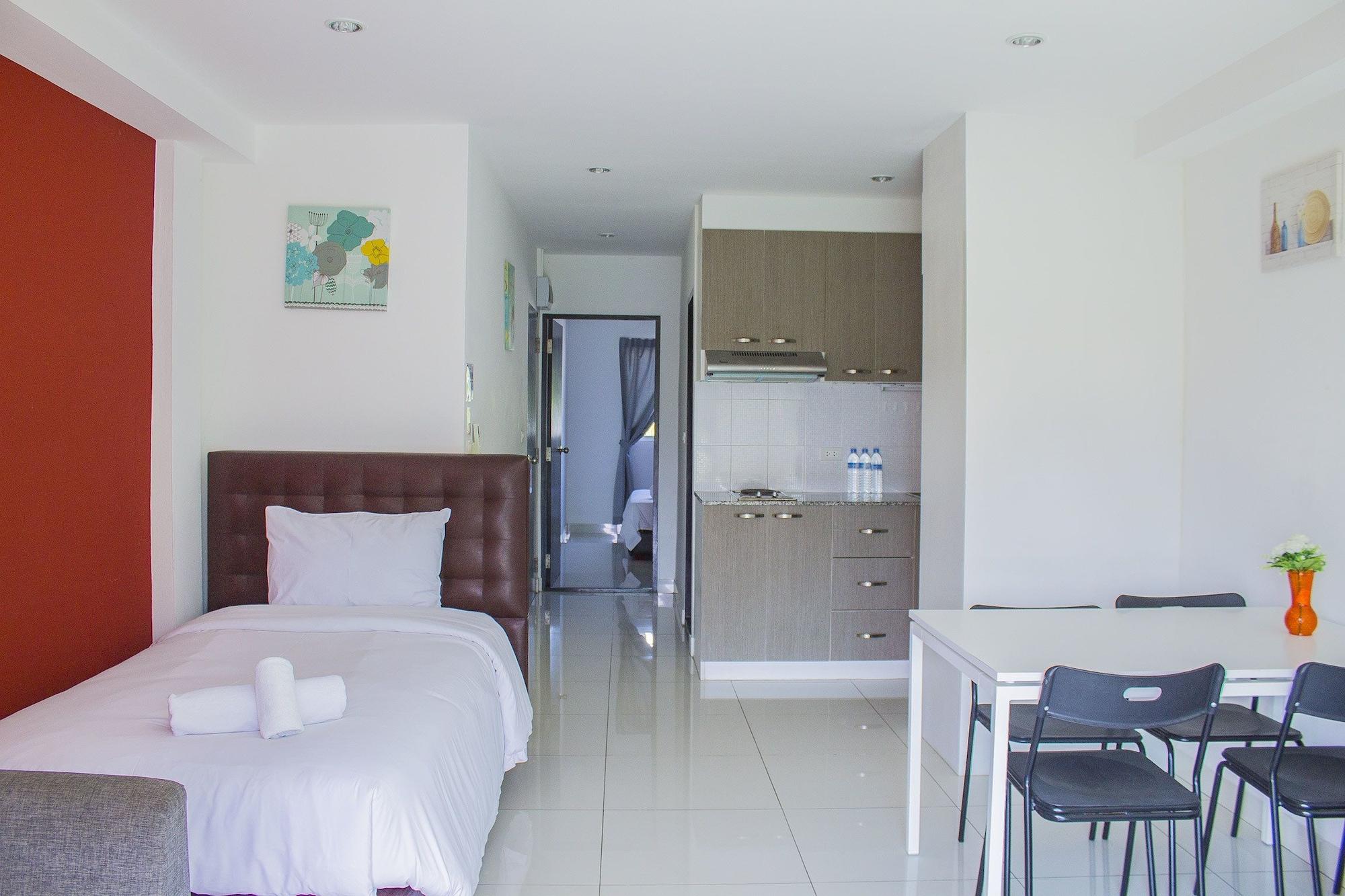 Apollo 2* Pattaya