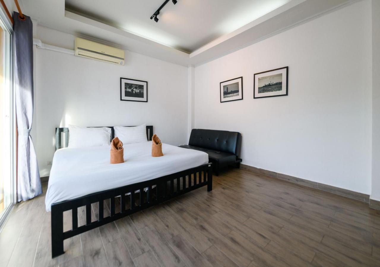 Room@gallery Pool Pattaya