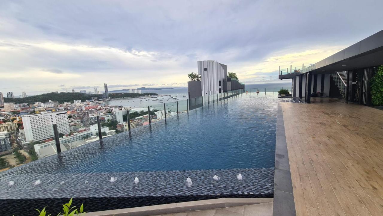 The Base Central Apartament Pangsapuri *