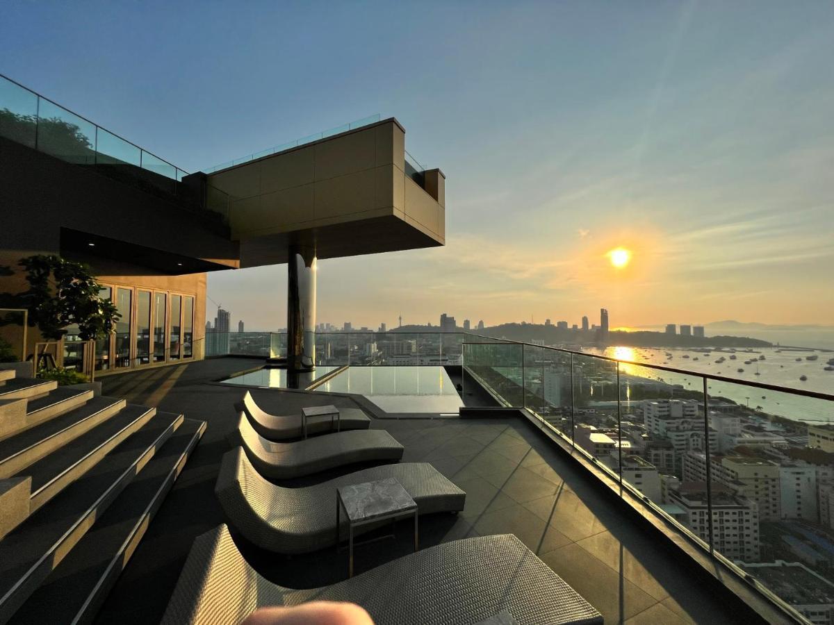 Luxury 1br Perfect For Romantic Weekend Gateway