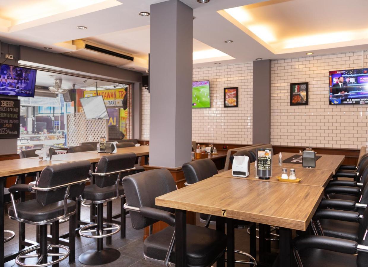 Robin's Nest & Restaurant *