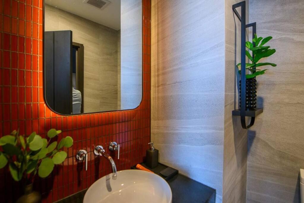Edge Near Walking Street Pattaya