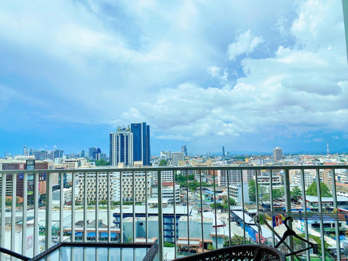 The Base Seaview Apartment Pattaya