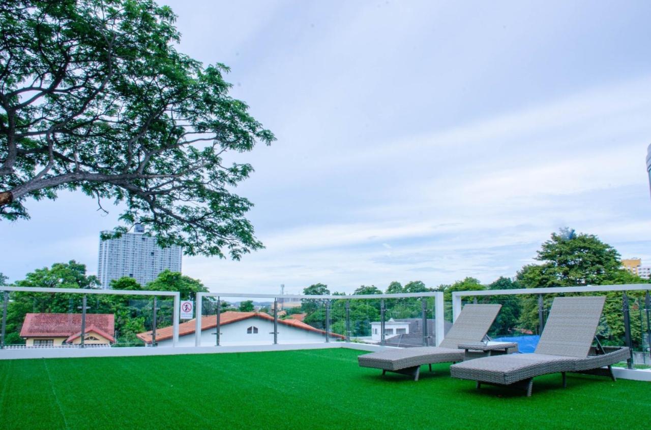 Elysium Pool Villa Pattaya