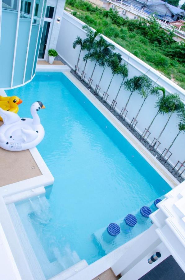 Elysium Pool Villa Pattaya