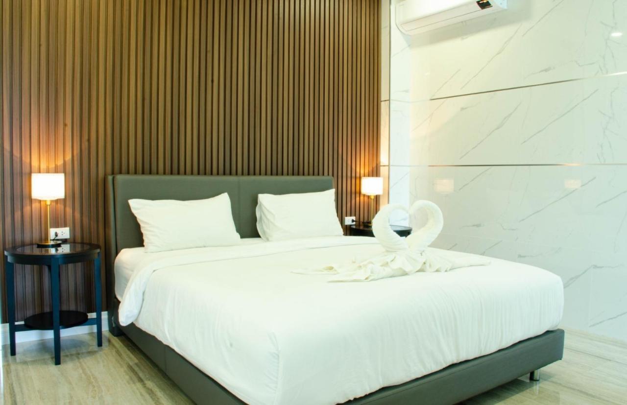 Elysium Pool Villa Pattaya