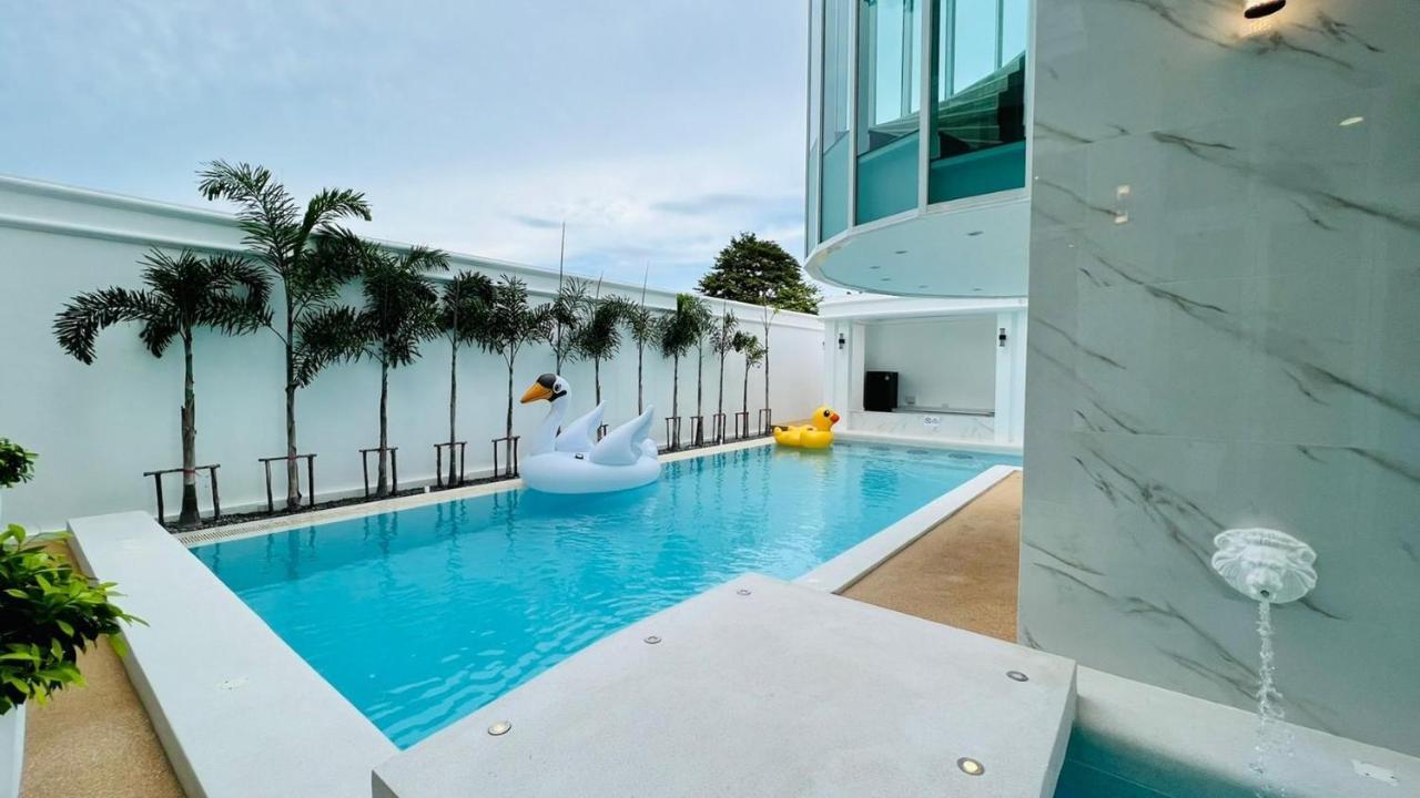 Villa Elysium Pool *