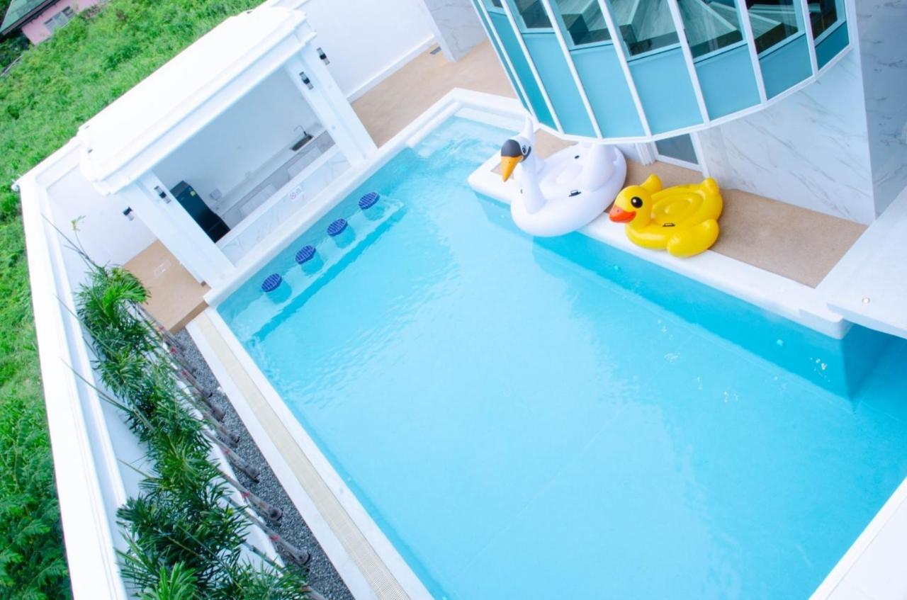 Elysium Pool Pattaya