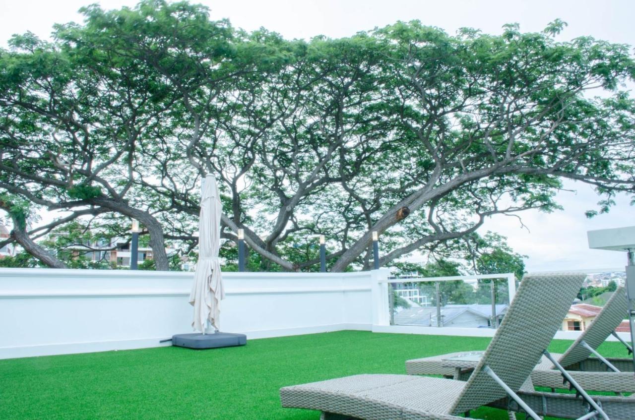 Elysium Pool Pattaya