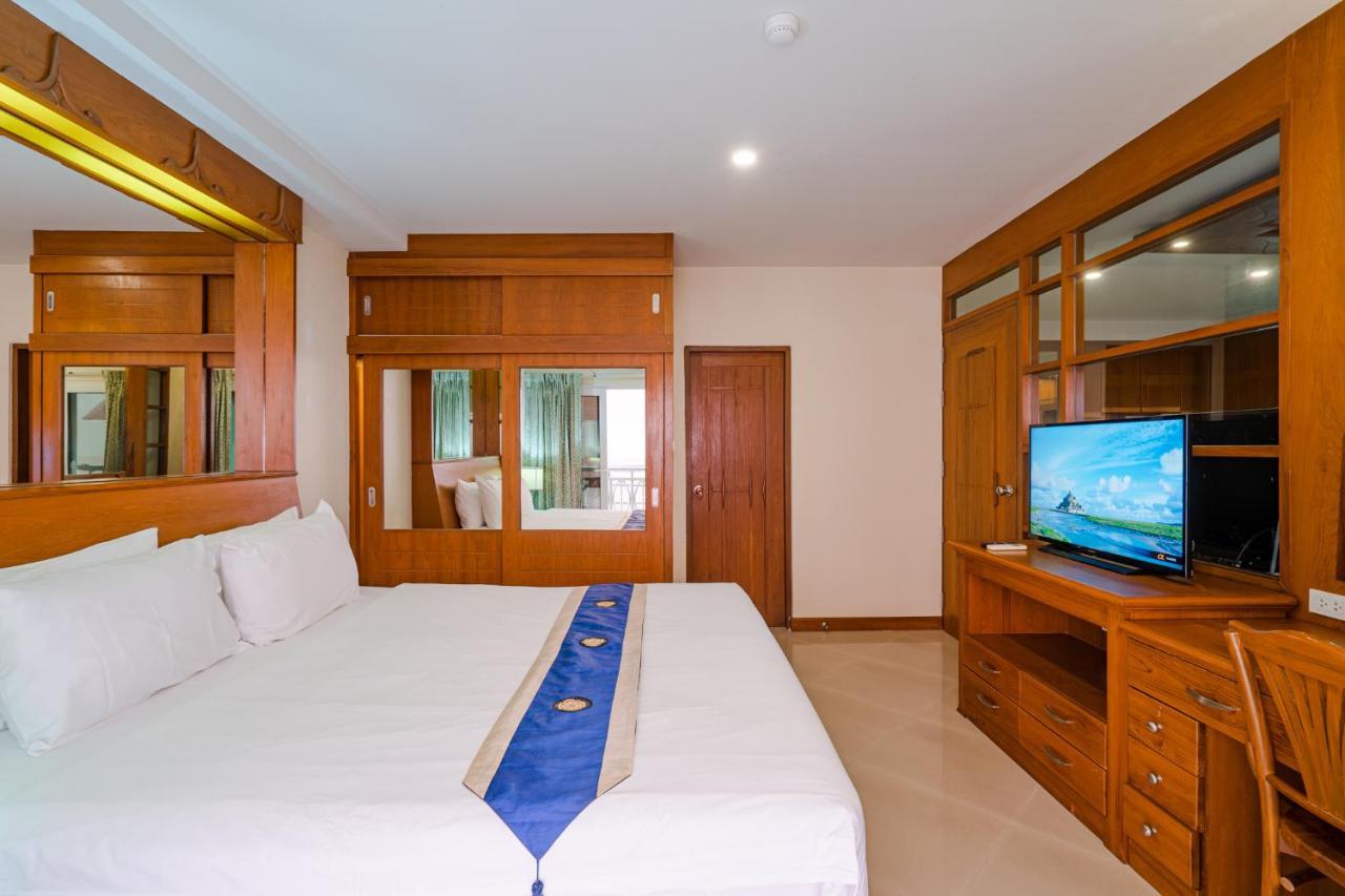 Whitehouse Condotel Aparthotel Pattaya