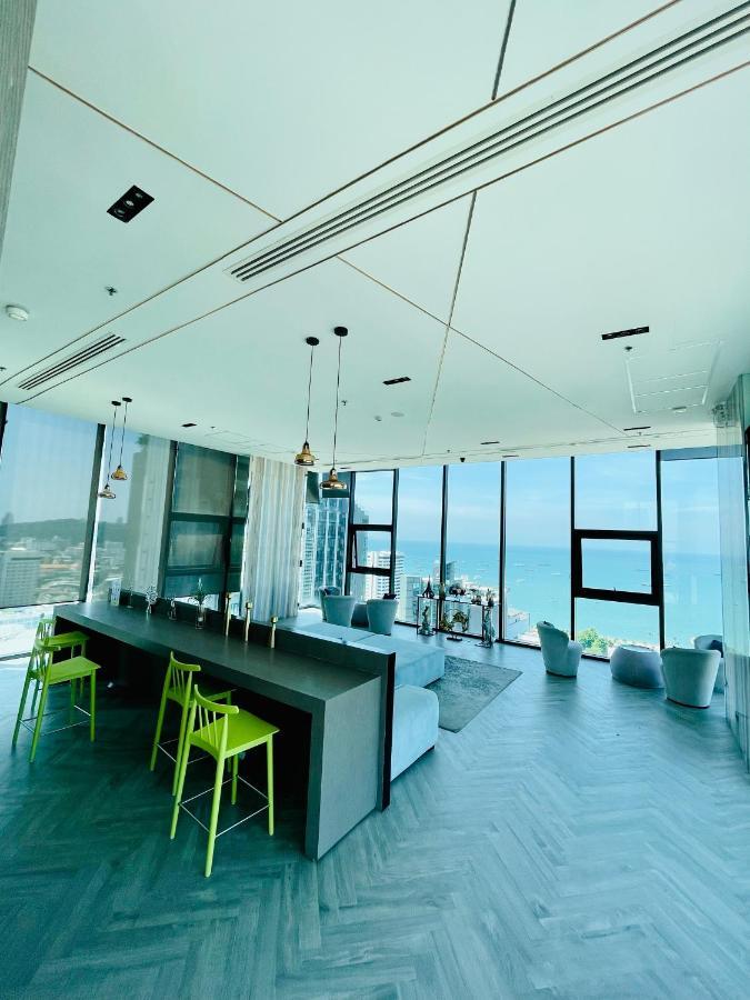 The Base 2 Bed 2 Bath By Pupu Apartamento Pattaya