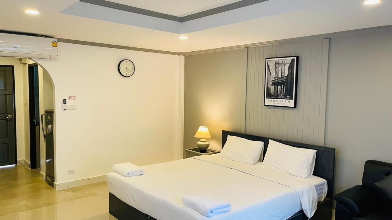 Del Max Apartment *