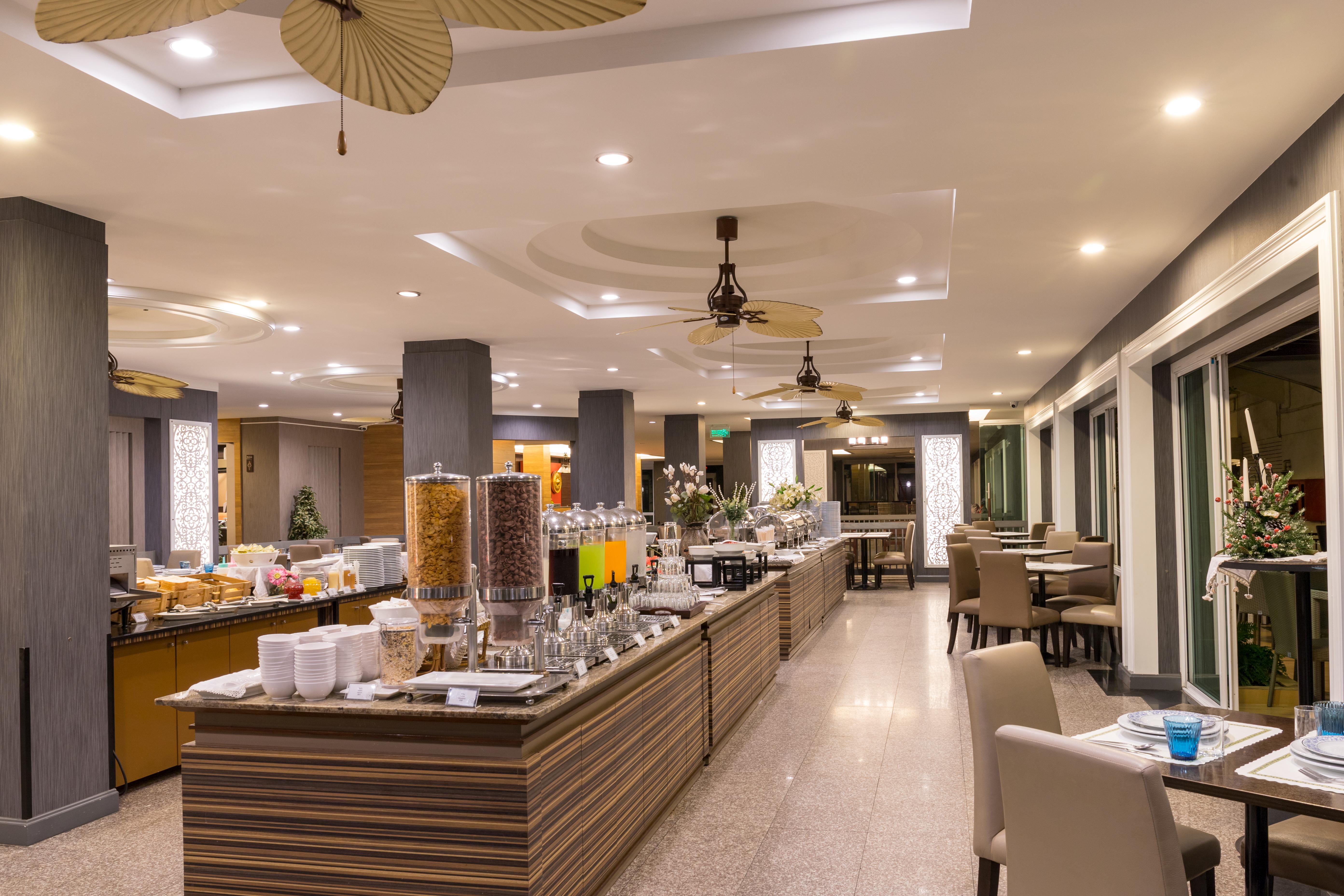 Golden Sea - Sha Extra 4* Pattaya