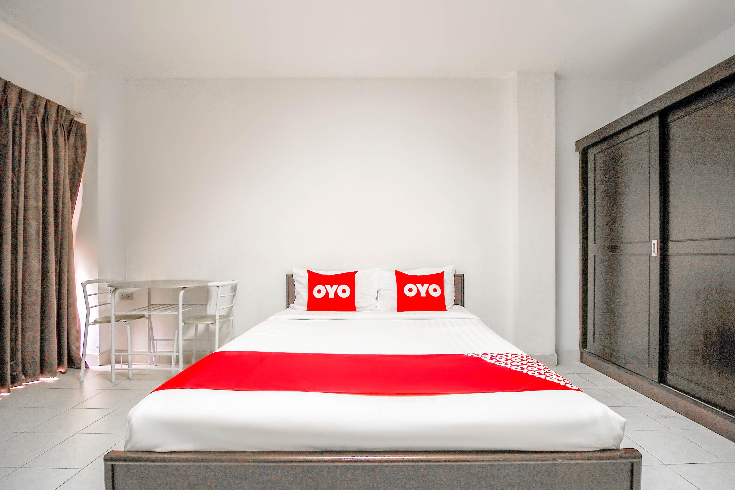 Oyo 850 Hotel 2*