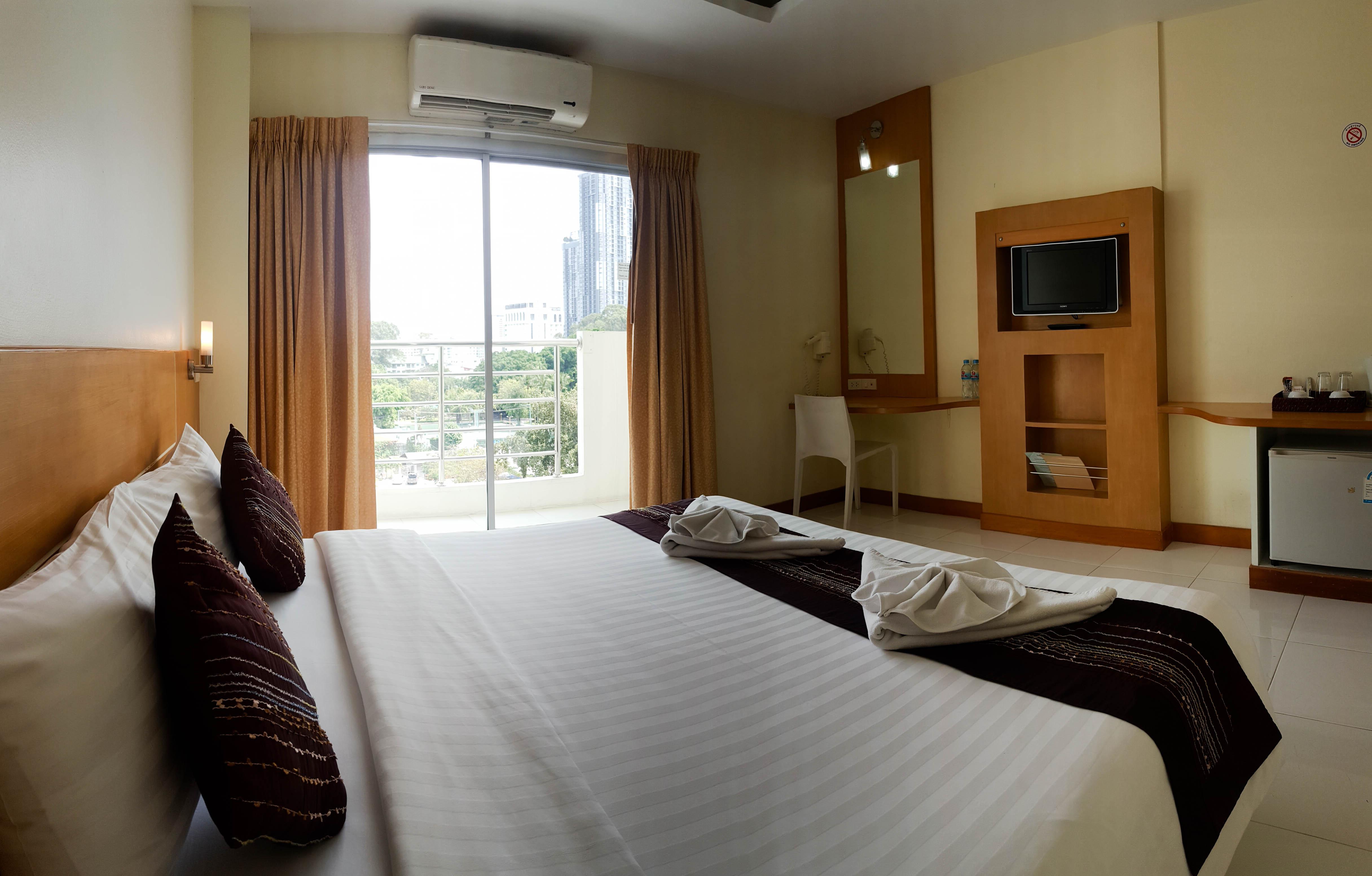 Eastiny Seven Hotel 3*