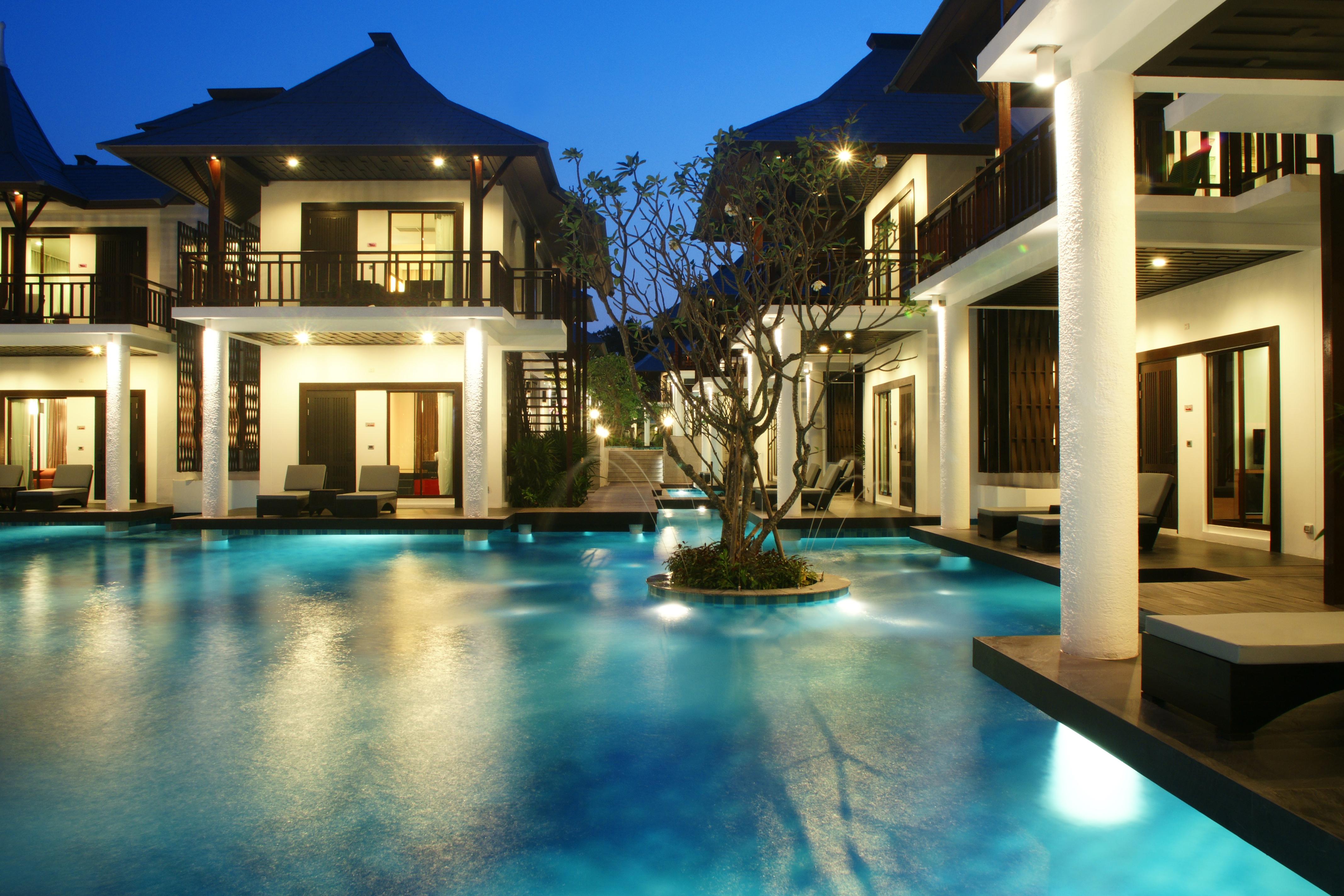 Z Through By The Zign Pattaya