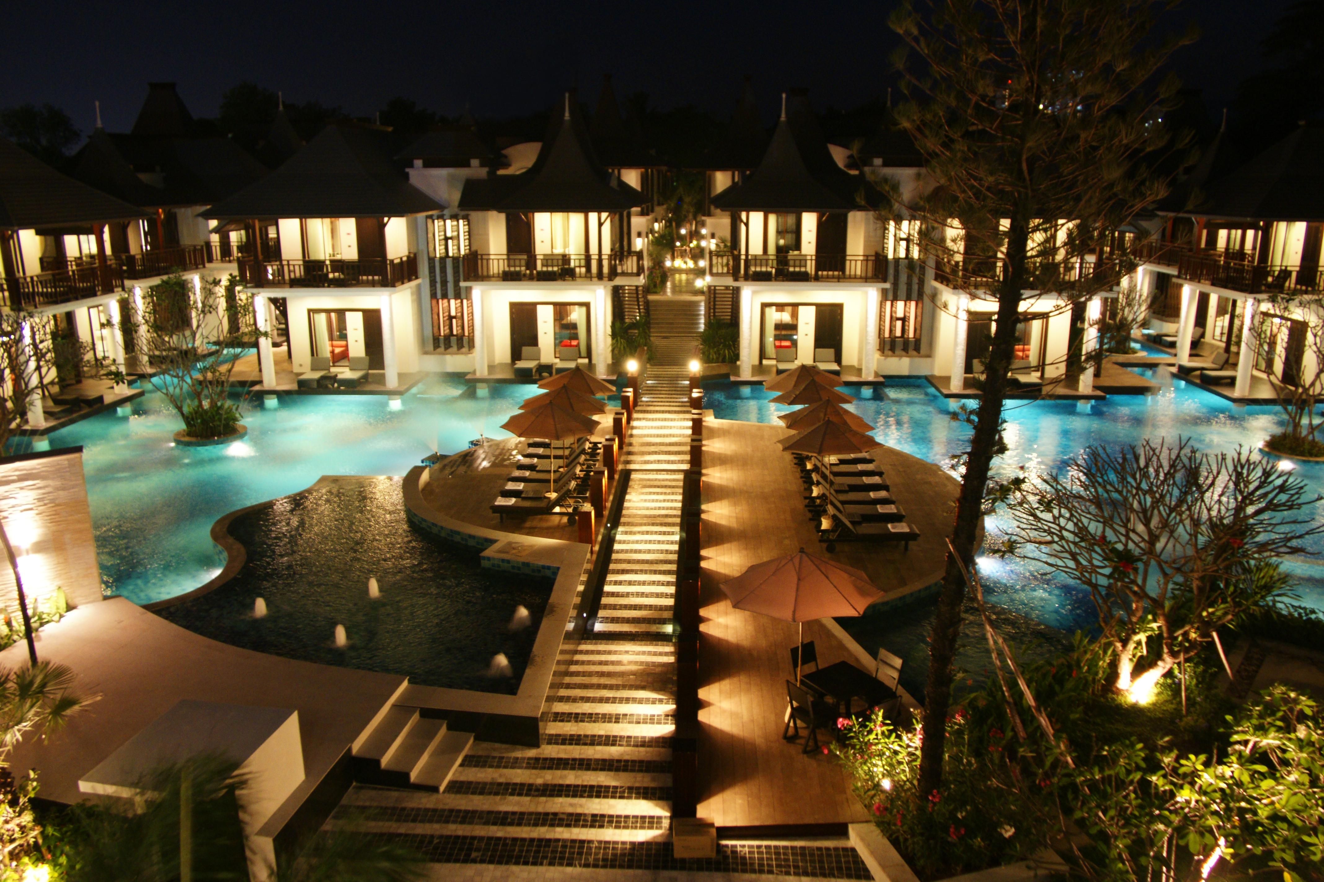 Z Through By The Zign Hotel 5*