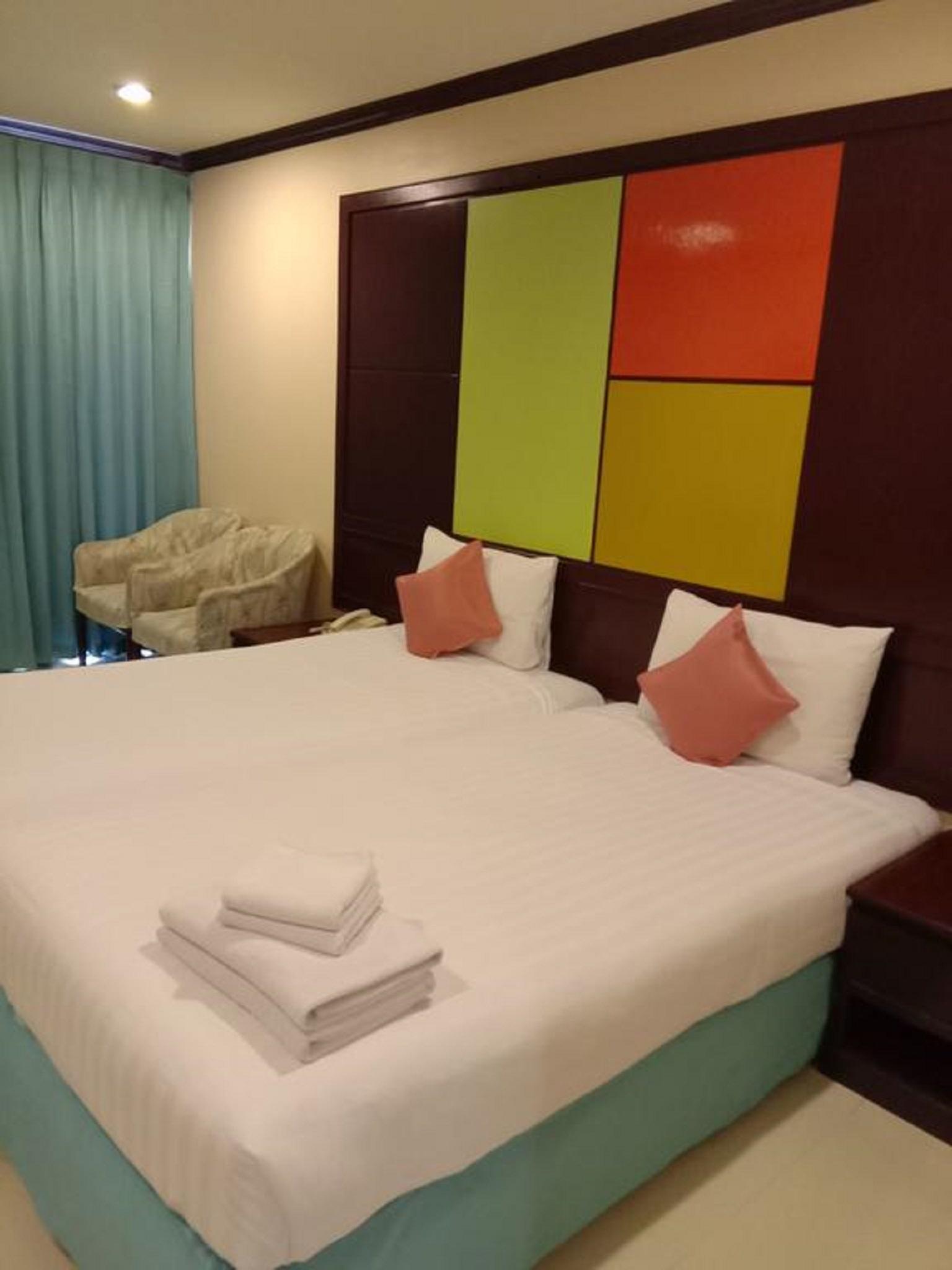 Mike Hotel Pattaya