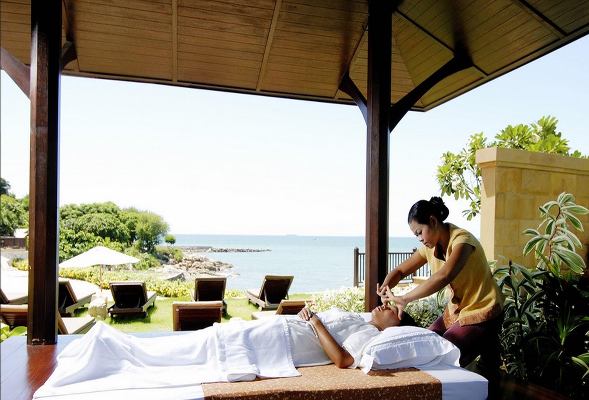Garden Cliff And Resort Pattaya