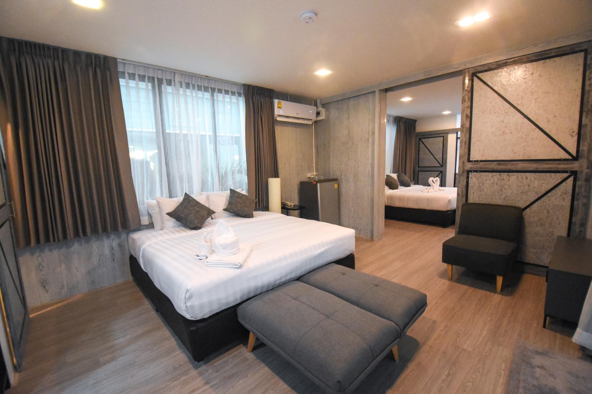 Hotel Basaya & 3*