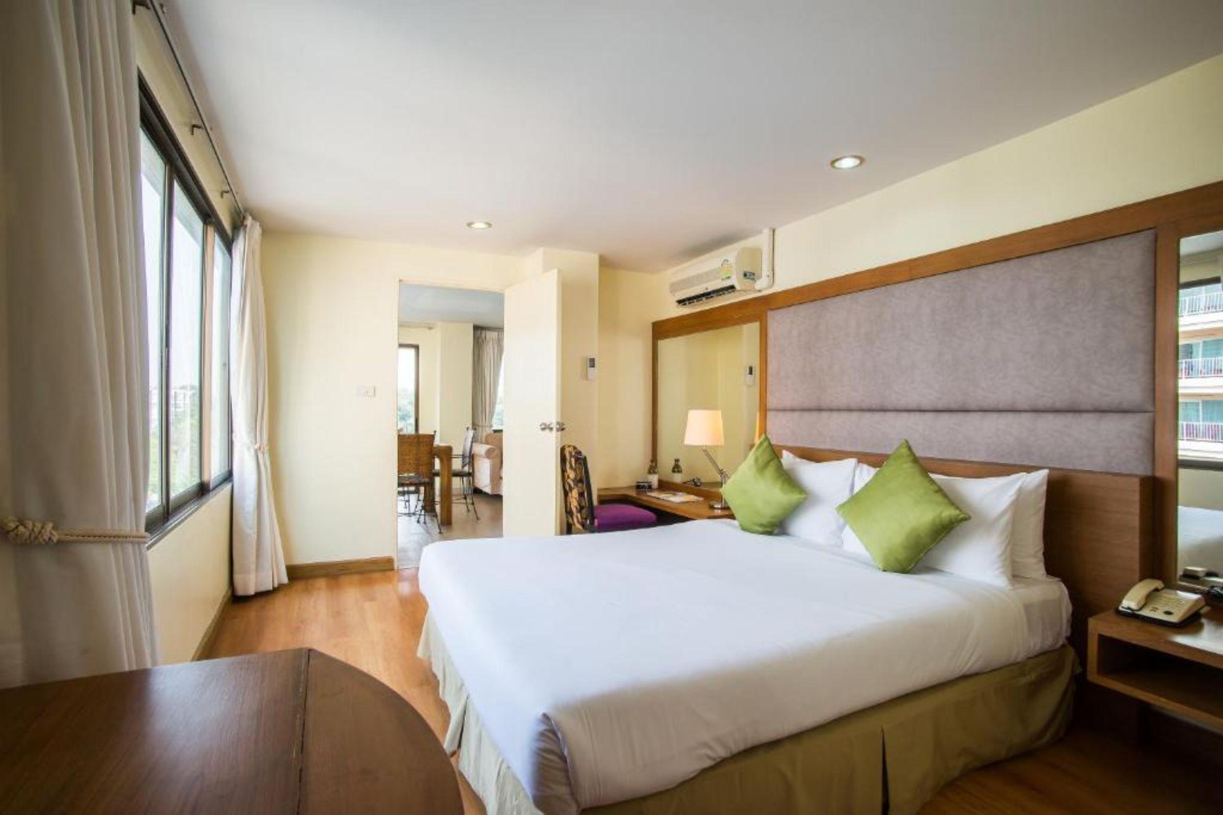Bella Metro Hotel 3*