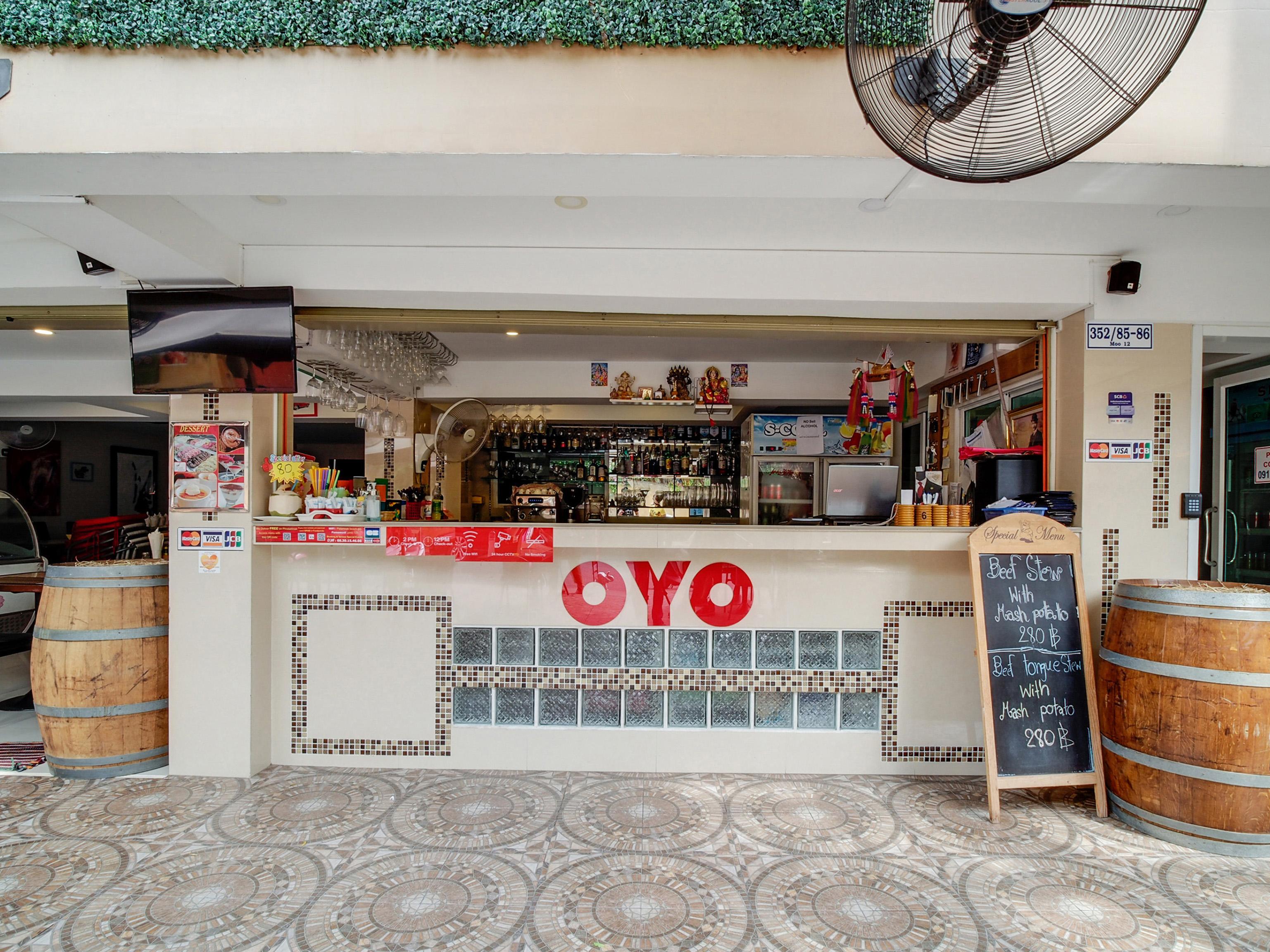 Patumnak Beach Guesthouse 2*