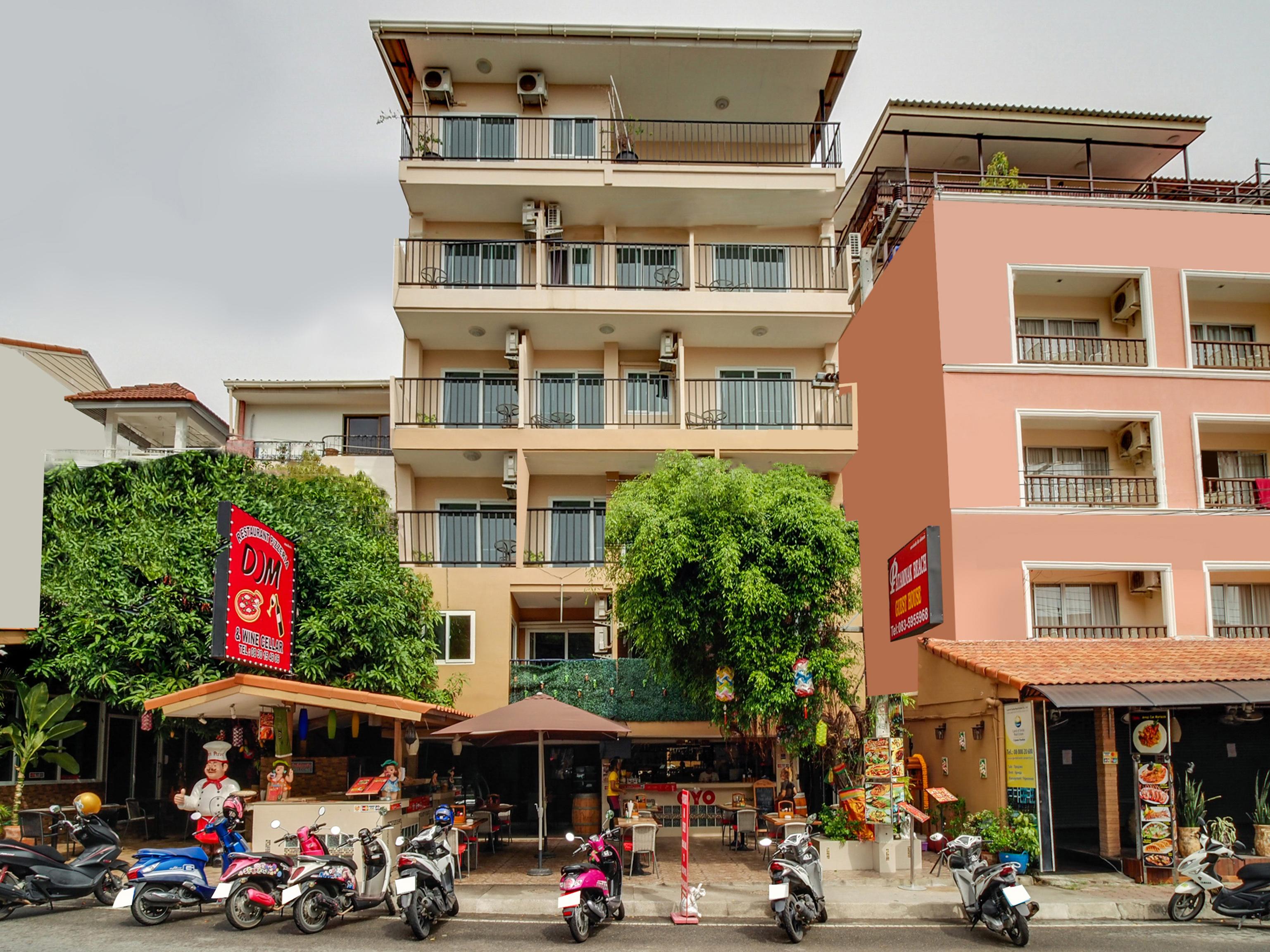 Patumnak Beach Guesthouse Pattaya