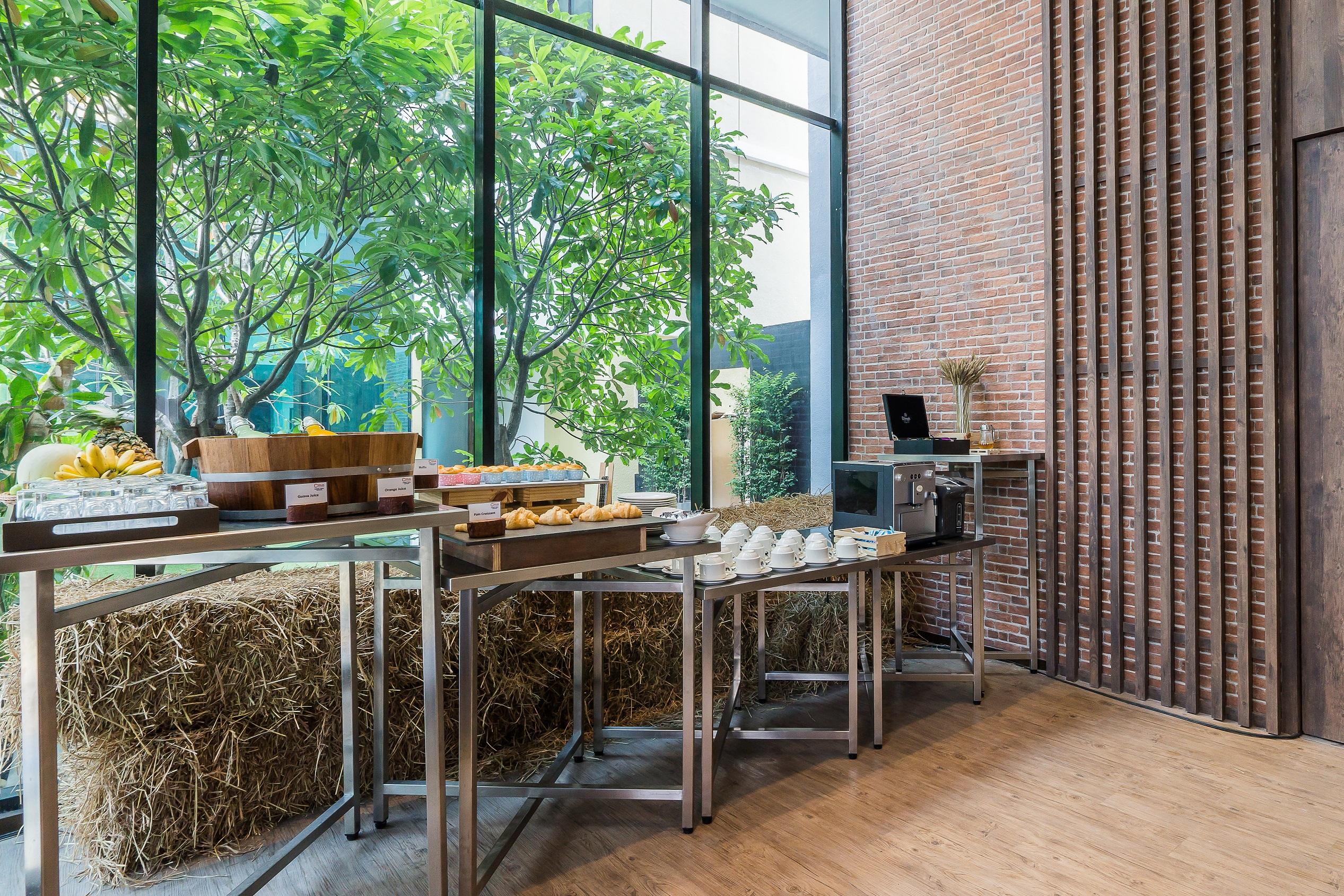 Hotel Citrus Grande By Compass Hospitality