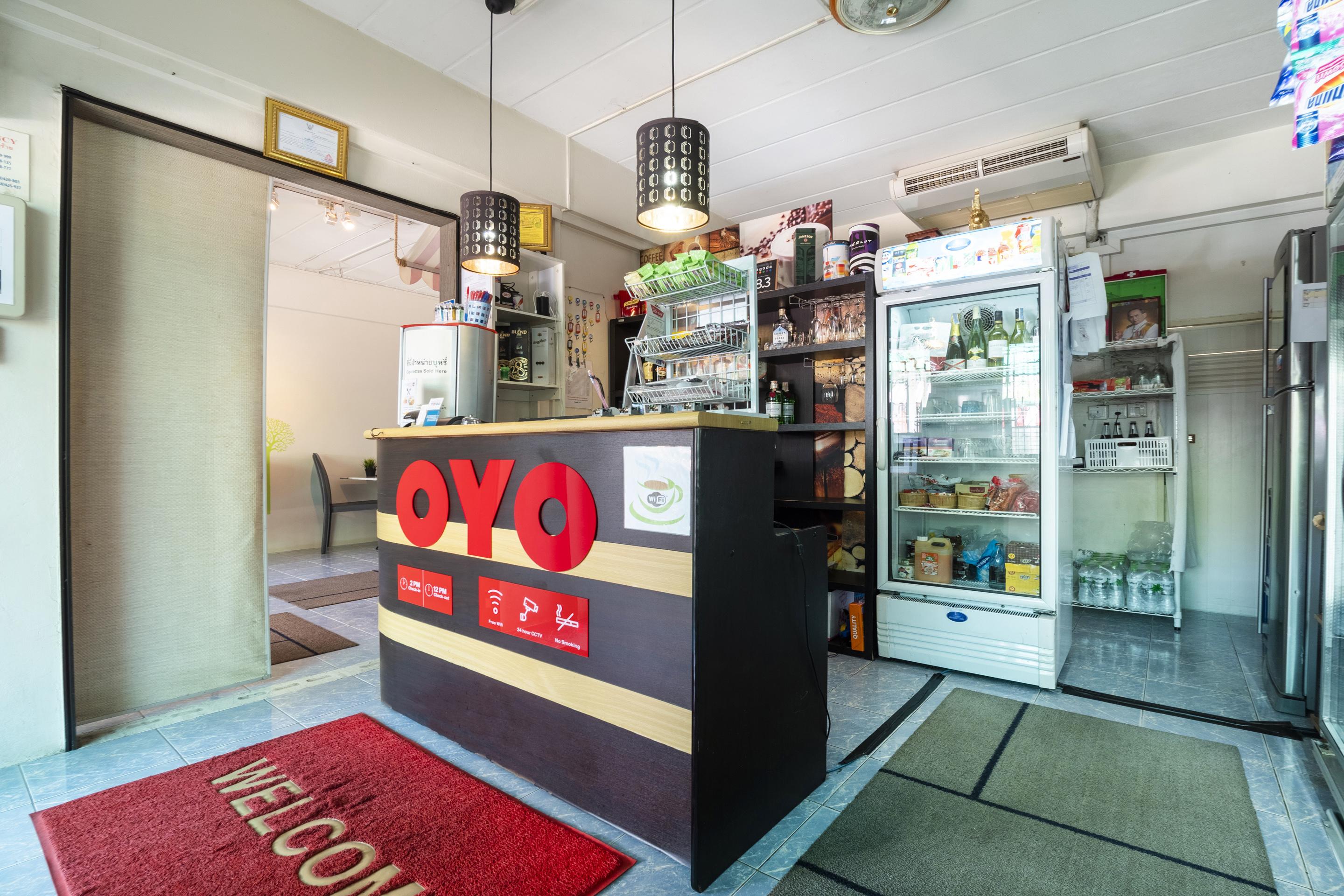 Hotel Oyo 838 Aromdee