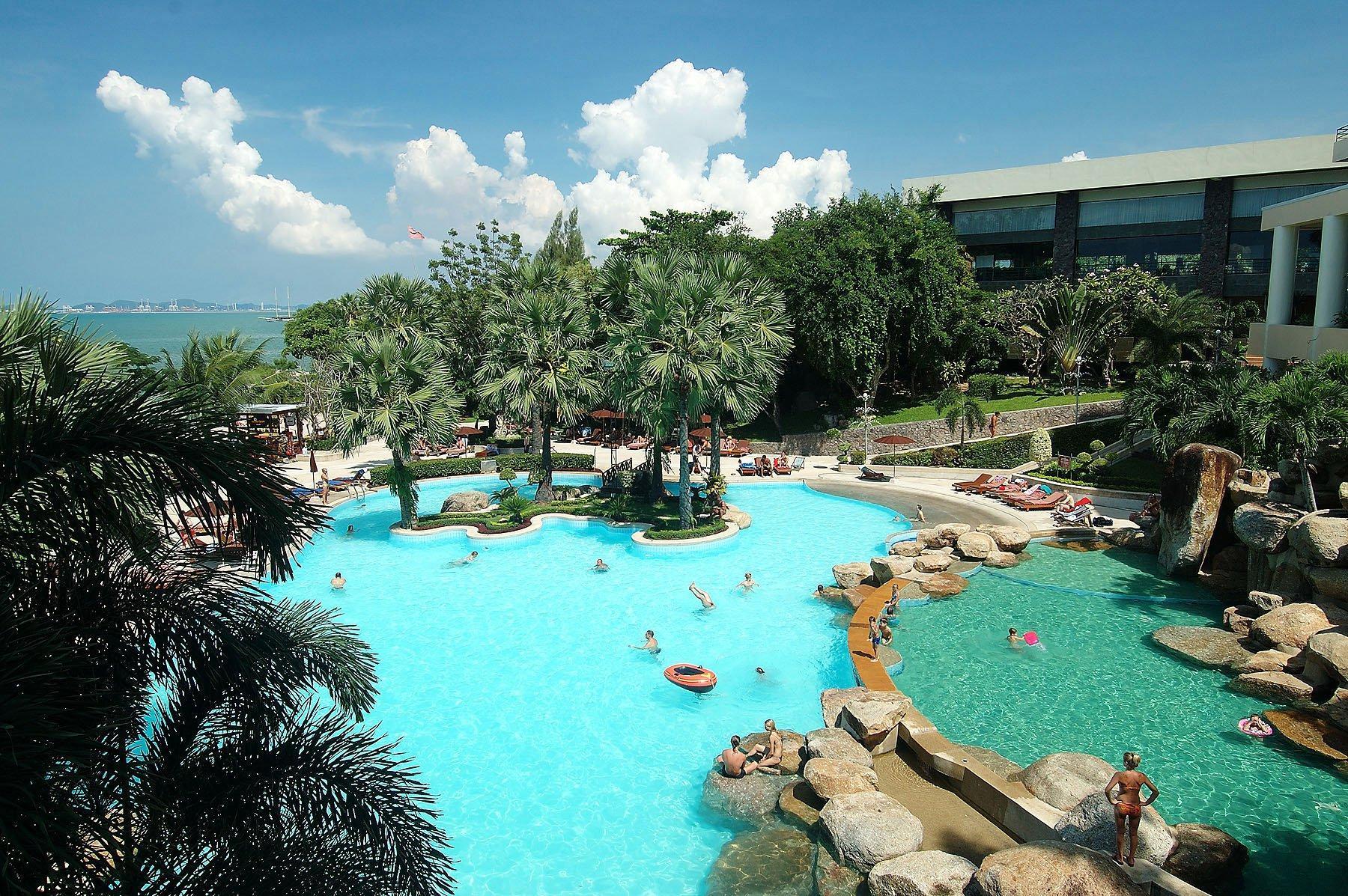 Garden Sea View 5*