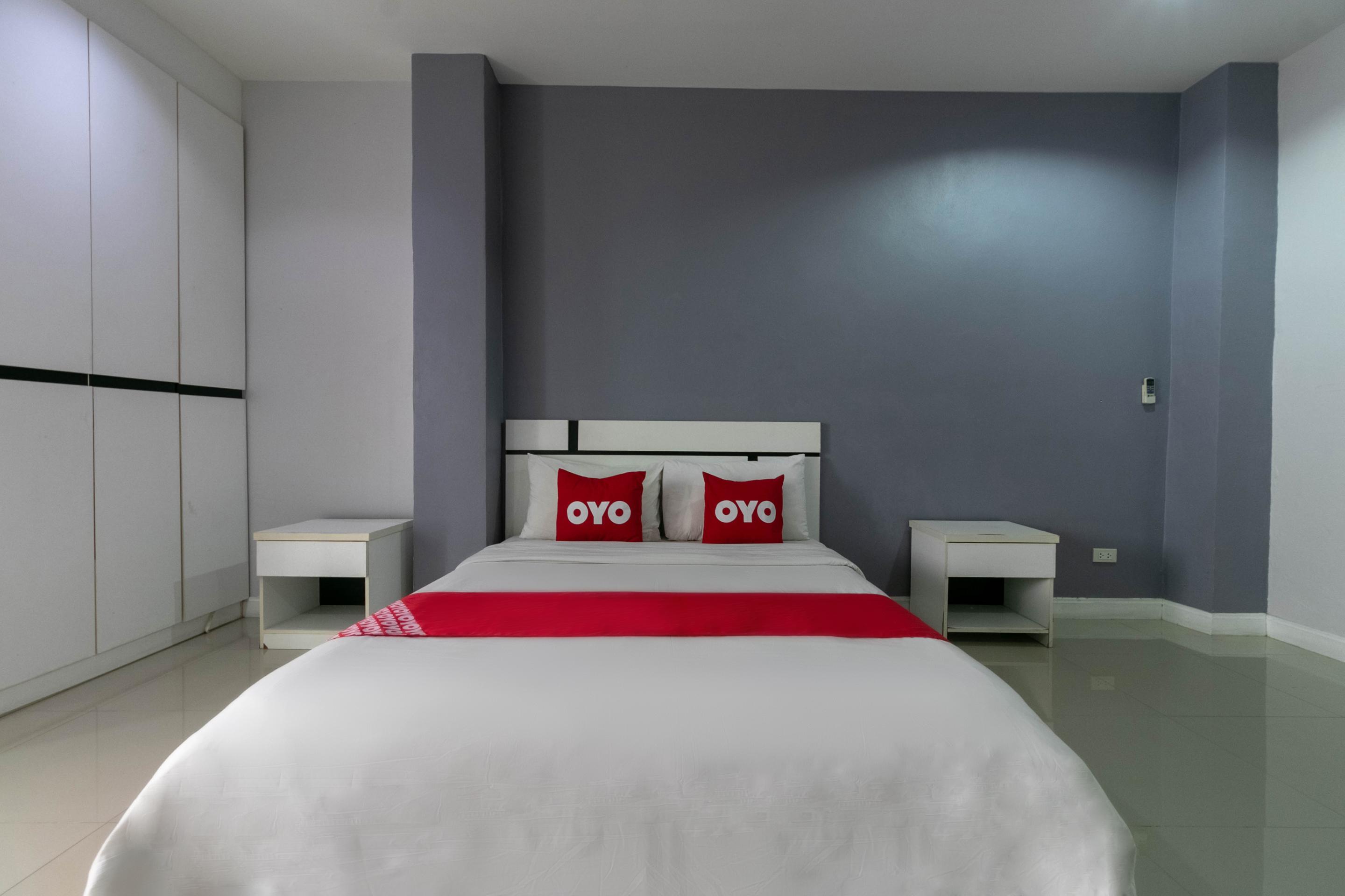 Oyo 75389 Pandora House 2*