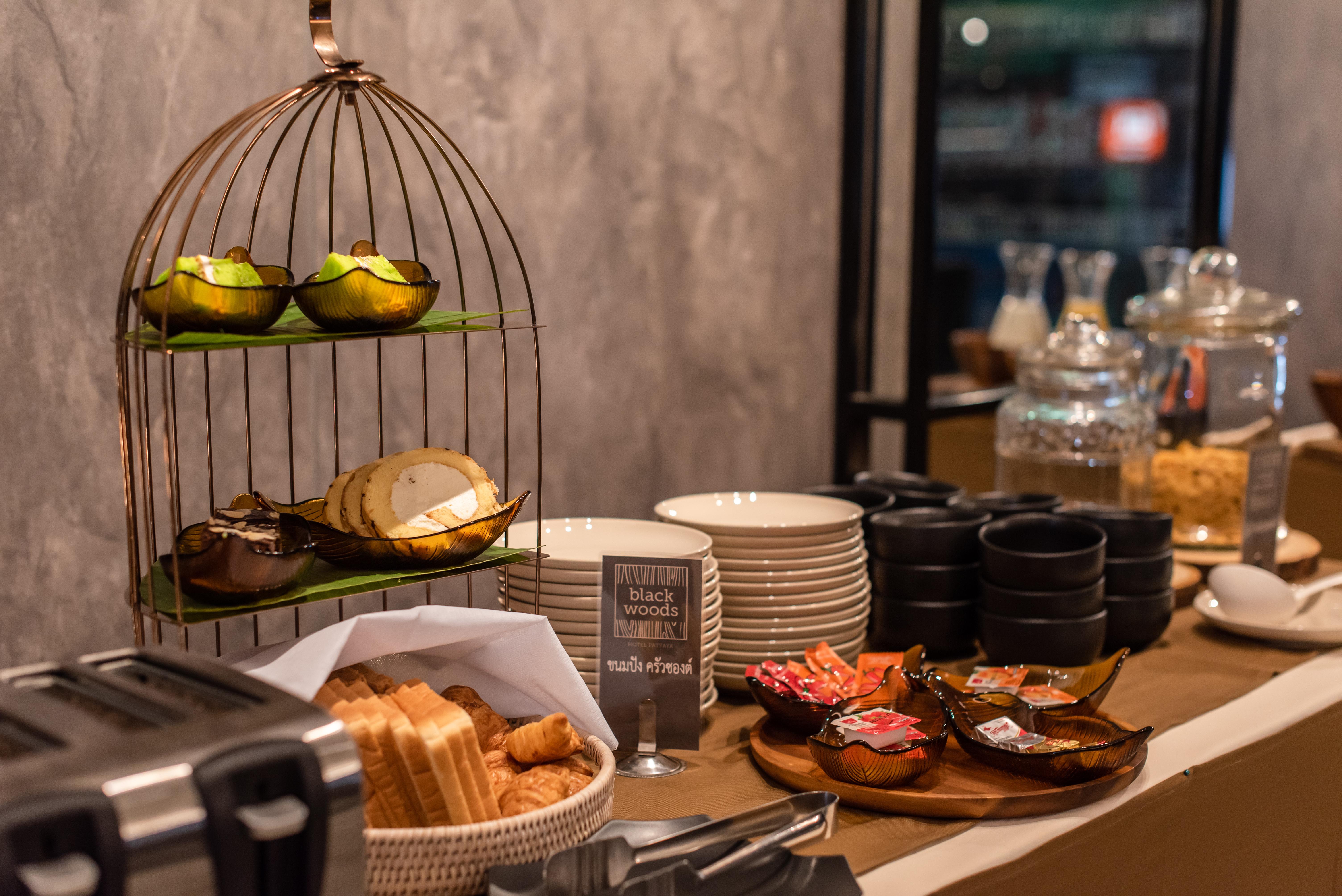 Hotel Blackwoods - Sha Extra