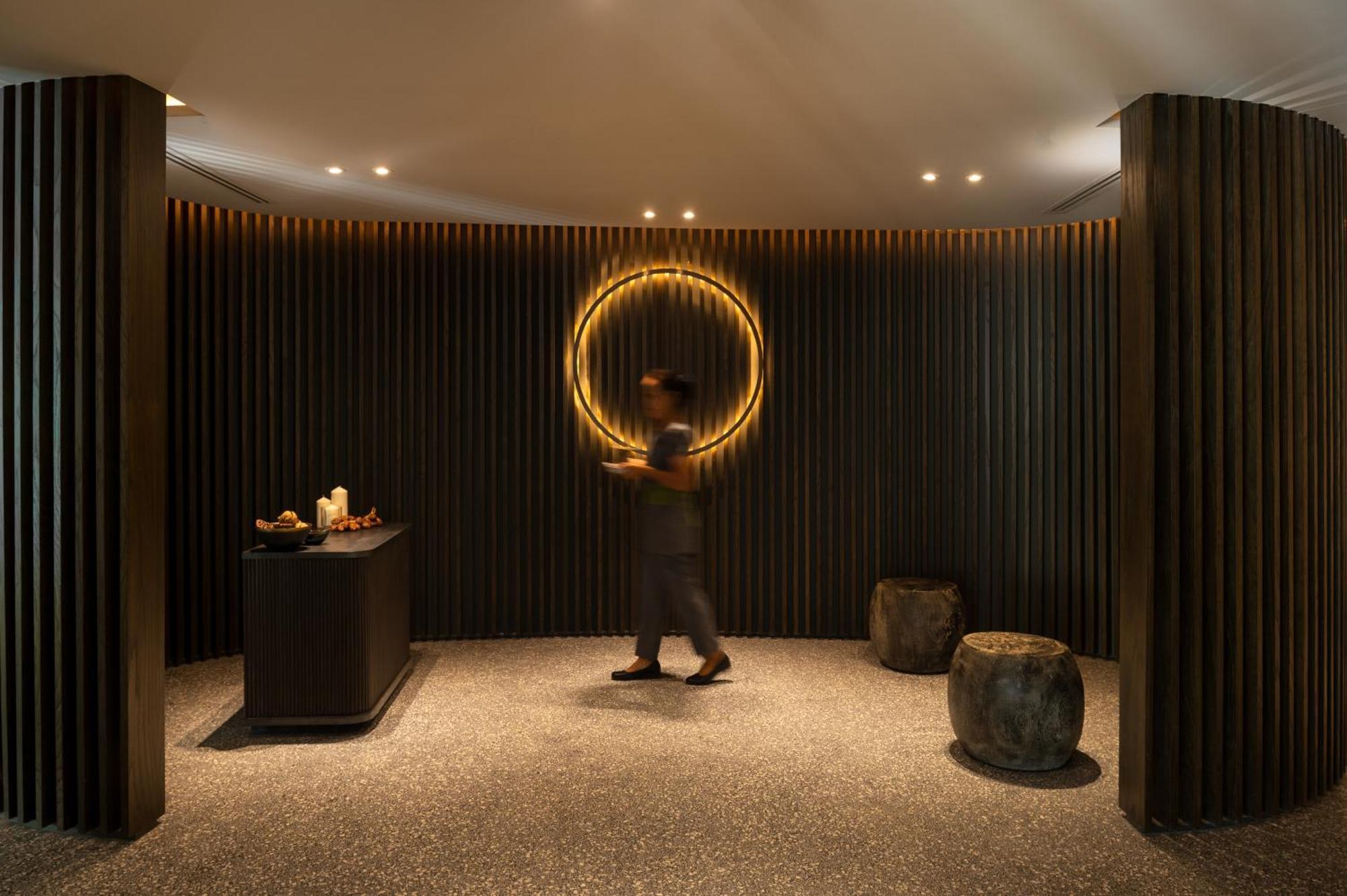 Cross Pratamnak Hotel 5*