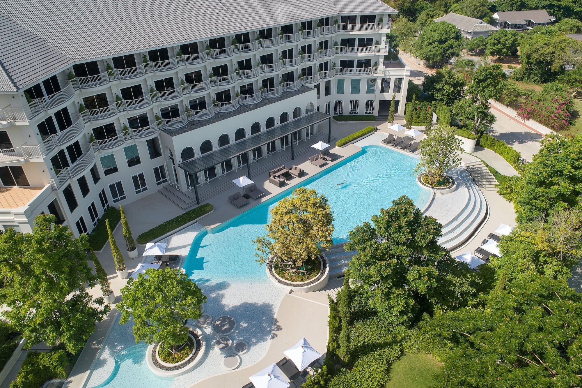 Hotel Cross Pratamnak 5*
