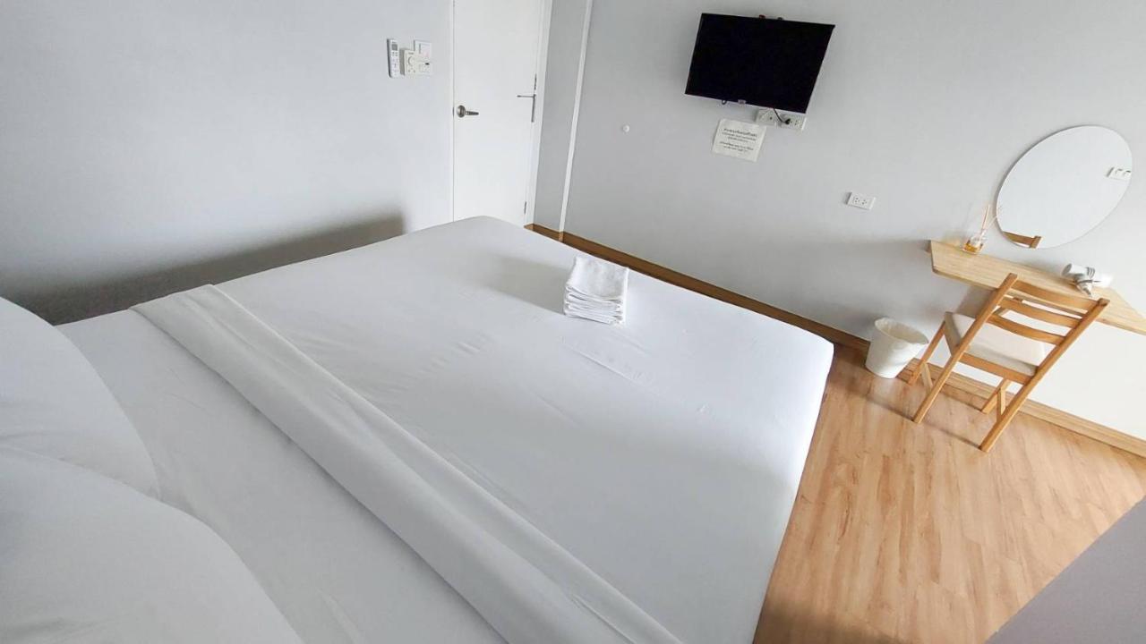 The Inn10: Pool With 9 Bedrooms Villa Pattaya