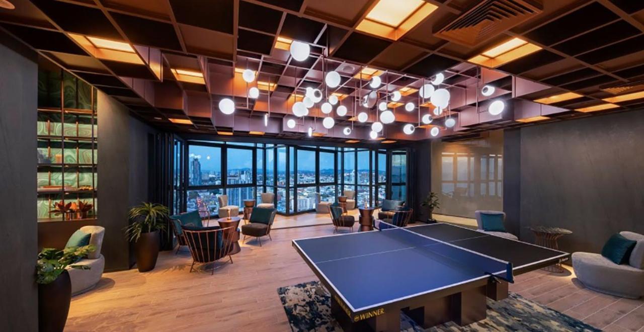Apartment Edge Near Walking Street Pattaya