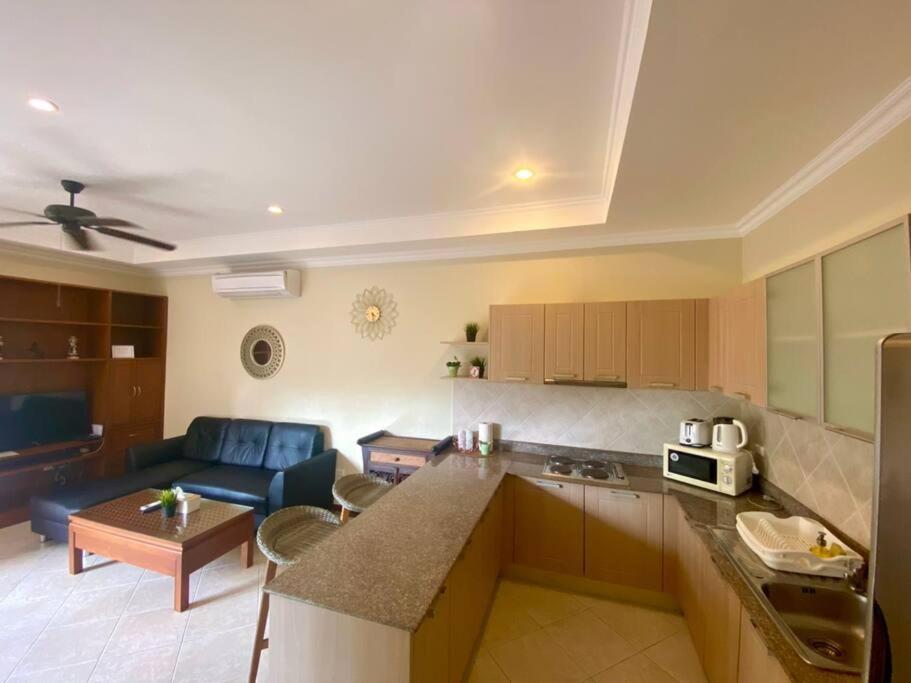 Majestic Poolvillas 2 Bedrooms & Cozy Villa *