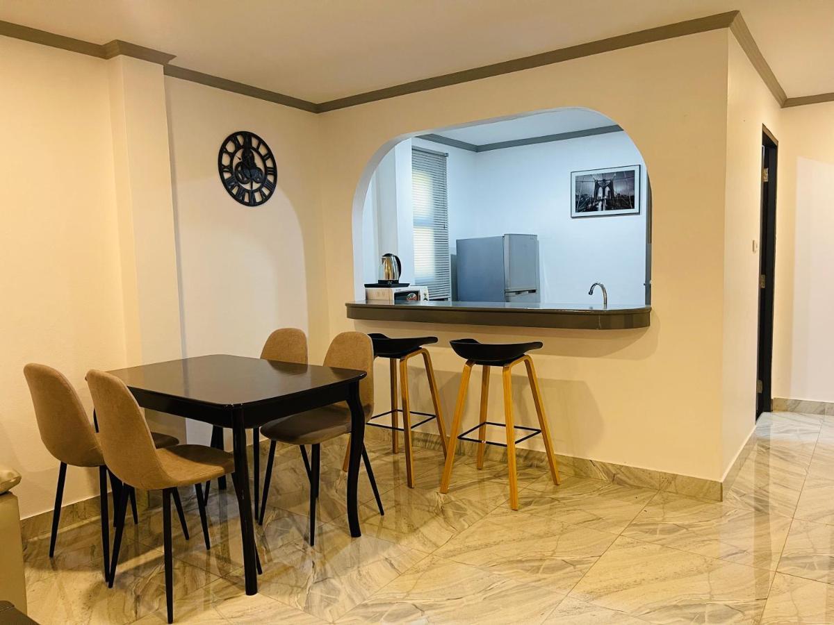 Del Max Apartment
