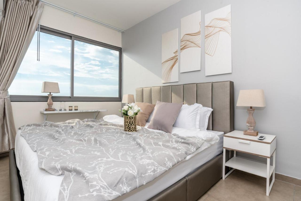 Unixx By Alvin Apartment