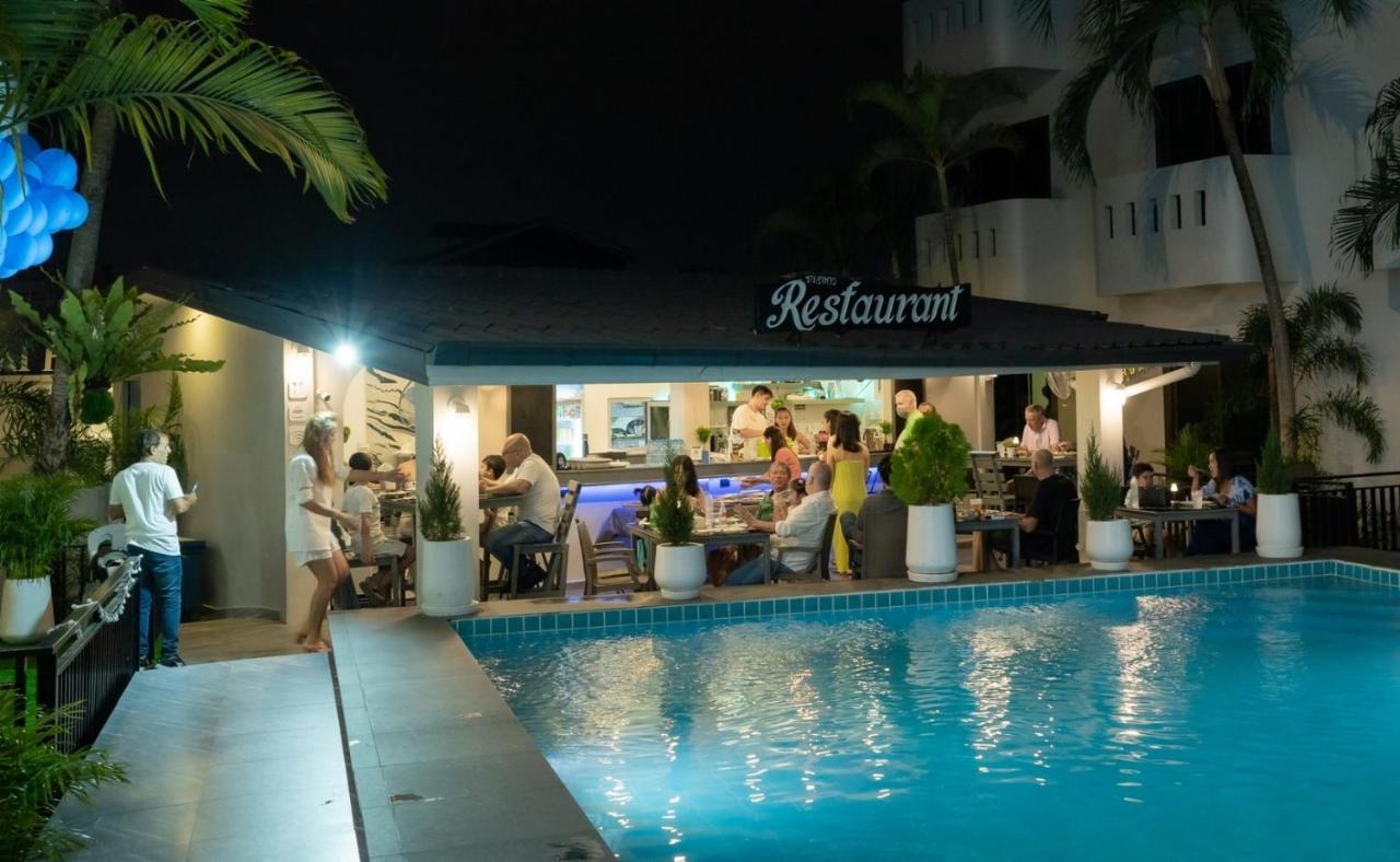 Del Max * Pattaya