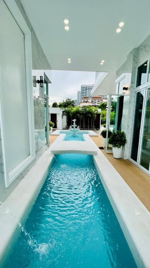 Villa Elysium Pool Pattaya
