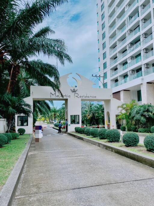 Majestic Poolvillas 2 Bedrooms & Cozy * Pattaya