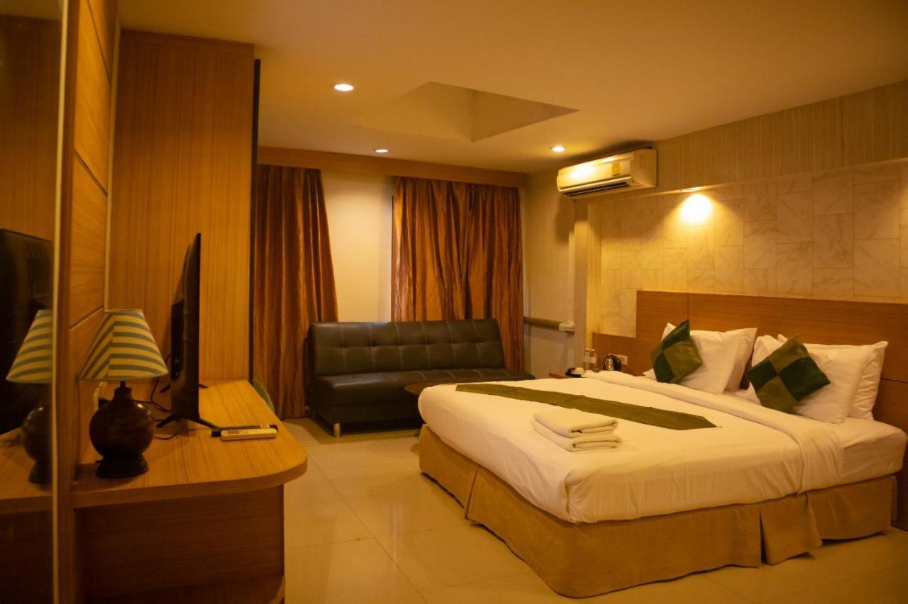 The Esse โรงแรม 3*